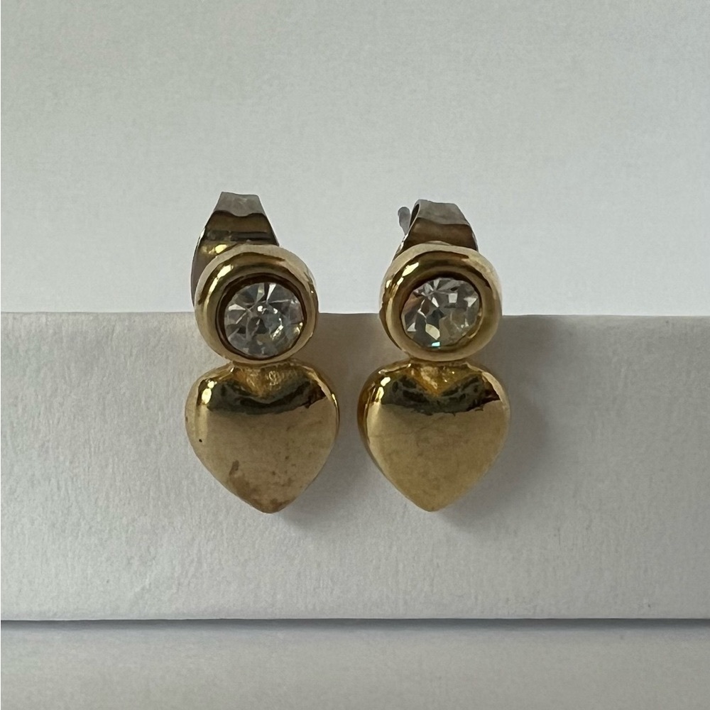 Dainty Little Jeweled Heartdrop Stud Earrings Gold Tone
